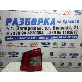 Фонарь задний левый Skoda Octavia A5  FL combi 1Z9945095A