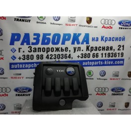 Крышка двигателя декоративная 03G103925BT VAG 